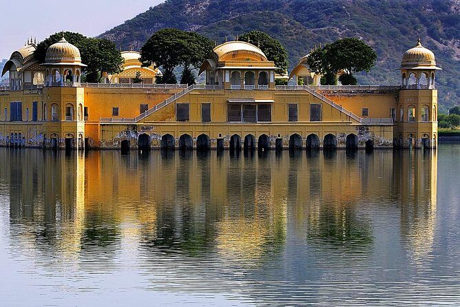 Golden Triangle Tour 4 Days (Delhi - Agra - Jaipur ) - Your trained representative: why it’s more than just directions