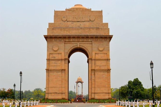 Golden Triangle Tour 4 Days From Mumbai with Return Flights - Private guide and private car: what that changes for you