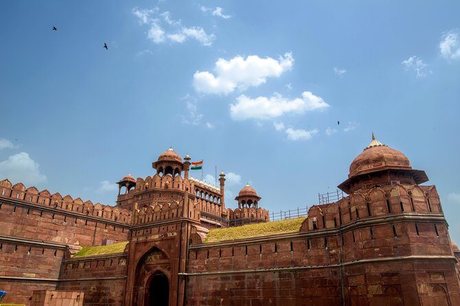 Golden Triangle Tour 4 Days : Private and all inclusive - Day 3 Jaipur: Amber Fort Plus the Royal Geometry of Jantar Mantar