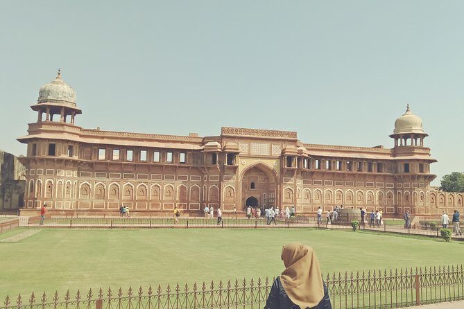 Golden Triangle Tour 4 Nights 5 Days - Agra’s double hit: Taj Mahal plus Agra Fort (and Mehtab Bagh)