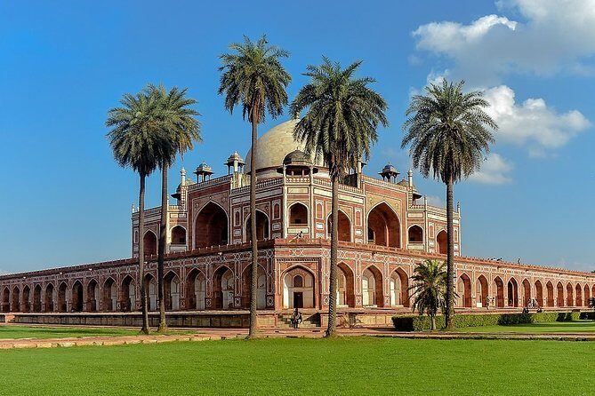 Golden Triangle Tour 5 Days - Day 2 in Delhi: Qutub Minar and Humayun’s Tomb before Agra