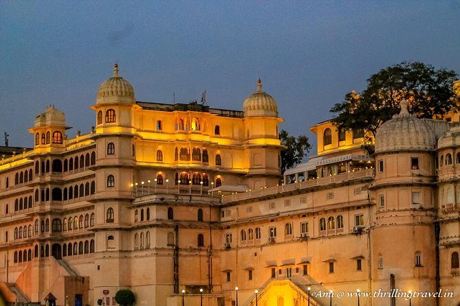 Golden Triangle tour with Historical Rajasthan - Amber Fort and Jaipur’s Iconic Trio: Hawa Mahal, the Observatory, and Market Time