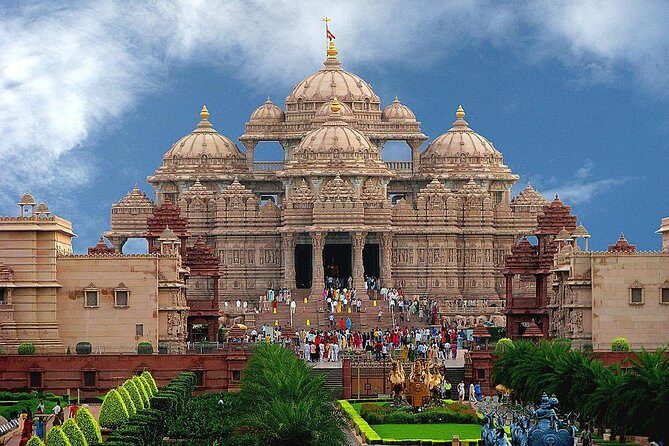 Golden Triangle Tour with Pushkar from Delhi - Jaipur day reality check: you’ll see a lot, so decide what you want to linger on