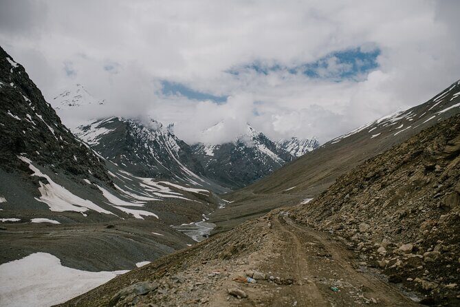 Great Himalayas Motorbike Tours - Pensi La and the “Gateway to Zanskar” feeling