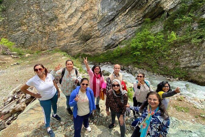 Group Kashmir Deluxe Tour & Tailored Ex Srinagar - Day 3 Sonmarg: the Meadow of Gold and Thajiwas Glacier views