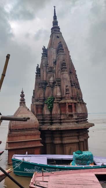 Guide francophone à varanasi - Rakesh - Manikarnika: Cremation Ghats Explained Without the Confusion