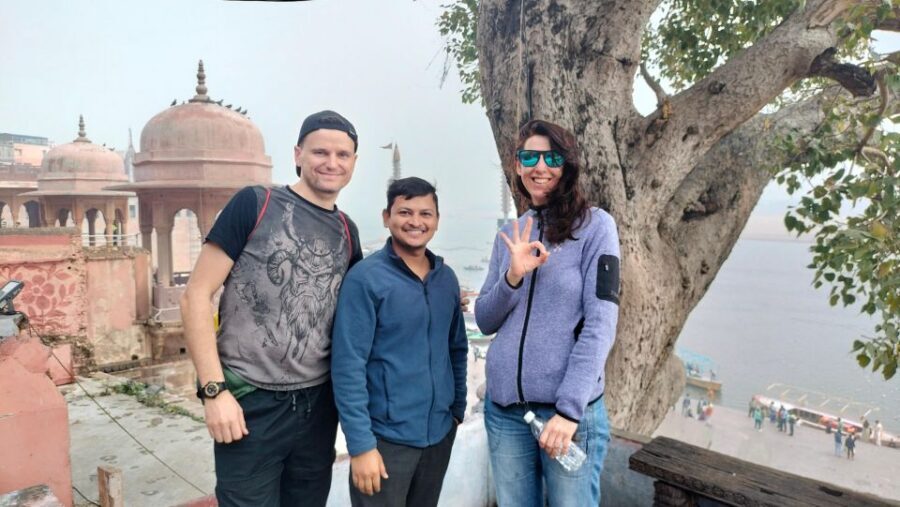 Guide francophone à varanasi - Rakesh - Walking Varanasi’s Old Lanes Like a Local