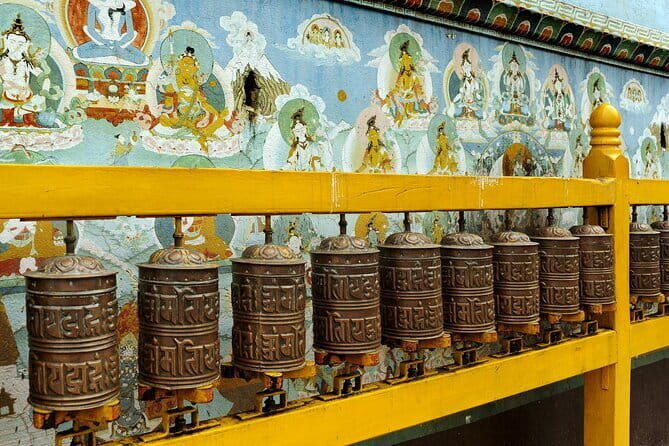Guided 6 hrs Dharamshala's Tibetan monasteries & Nunnery tour - Norbulingka Institute: Gardens, Crafts, and the Cultural Side of Tibetan Life