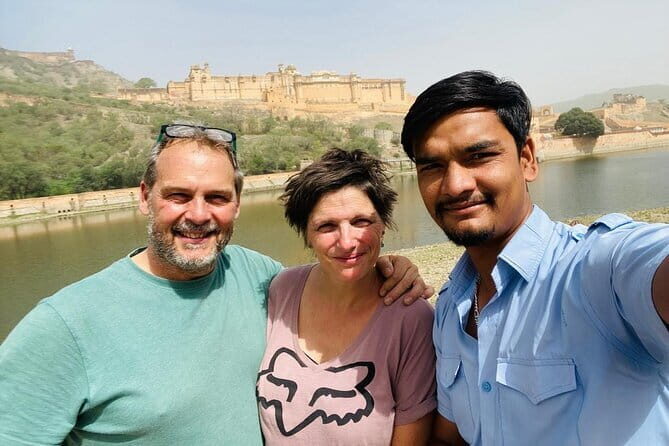 Guided Jaipur City Tour with Sunset - Royal Gaitor Tumbas: a calmer stop among the icons