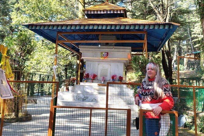 Guided Kora Circuit & Walking Tour Around McLeod Ganj - Views Over Kangra Valley and Dhauladhar Ranges: What to Expect