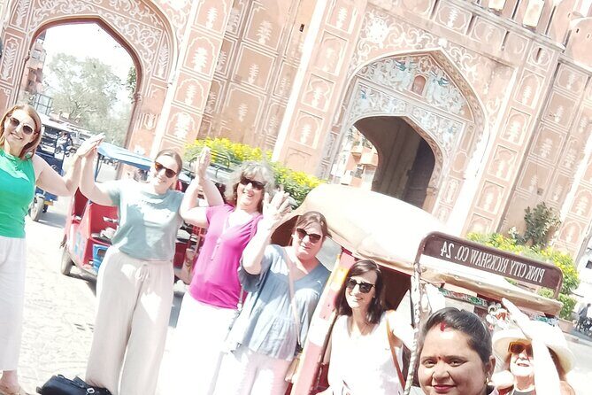 Guided Morning E-Rickshaw Ride with Food Tasting at Jaipur - Ram Niwas Garden and Albert Hall: Anglo-Indian calm at the right hour