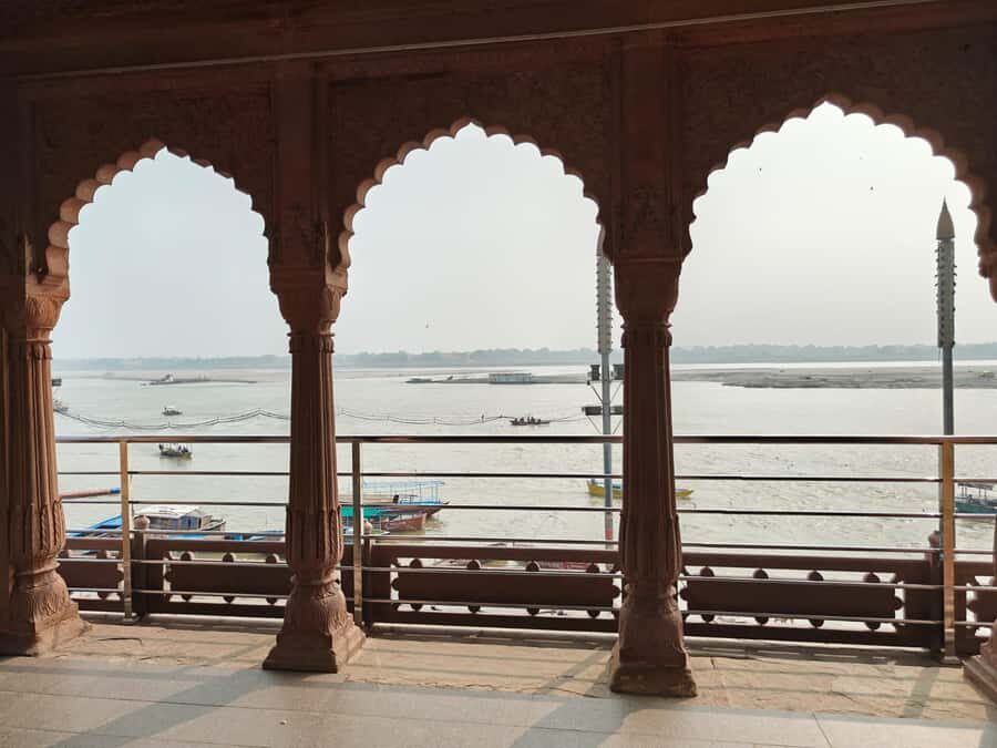 Guided Walking Tour of Ghats and Galis of Varanasi - Old Kachori Gali: Snack Culture in an Old House Street
