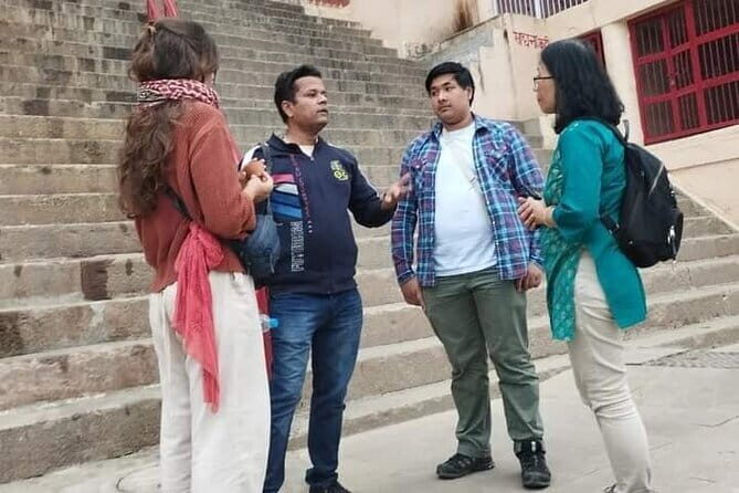 Guided Walking Tour of Ghats and Galis of Varanasi by VLT - Tea included, plus how to prepare for an afternoon in alleys