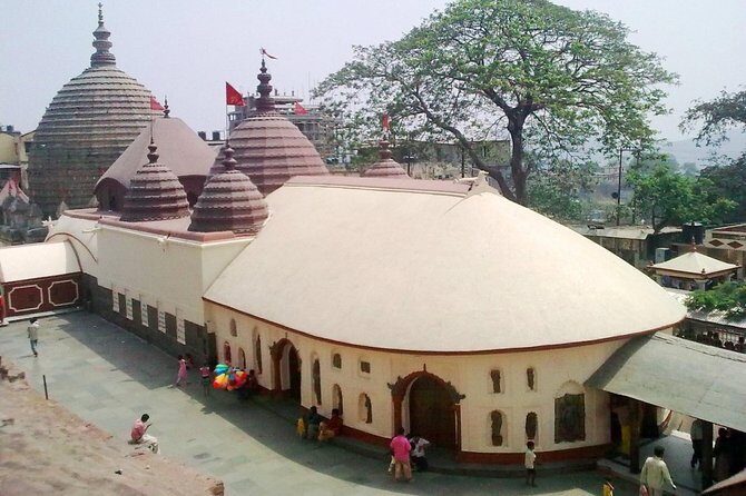 Guwahati Day Tour with Assamese Lunch and Sunset River Cruise - Pickup, Air Conditioning, and Why Transport Choice Matters