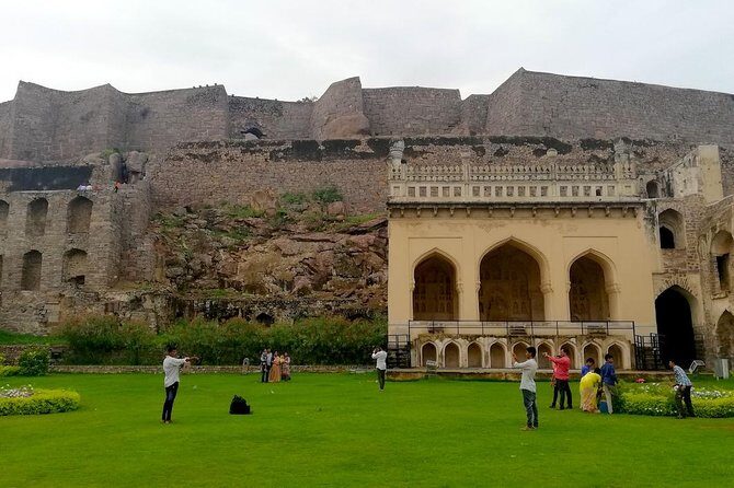 Half day Hyderabad tour to Golkonda fort & Qutub Shahi tombs in private car - Key reasons this private half-day tour is a smart pick