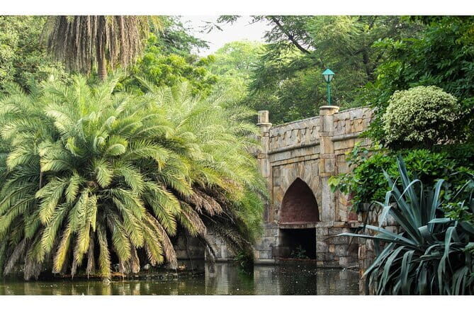 Half-Day Premium Delhi Heritage Cycling Tour - An Illustrious Tryst with time - Getting there: start at Lodhi Road, finish at Devan’s Café