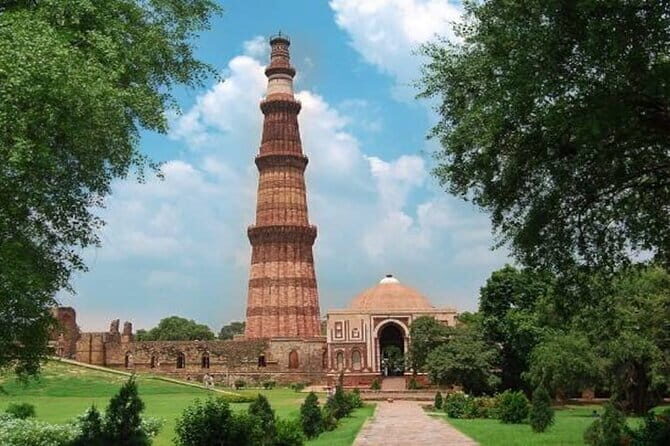 Half Day Private Delhi City Tour - Price and Value: What $20 Really Buys You
