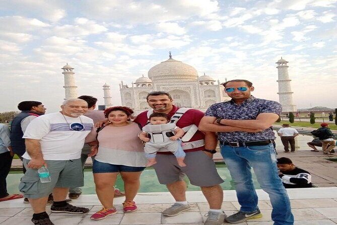 Half Day Private Tour of Taj Mahal & Agra Fort From Agra - Private Car, Taj Mahal First: How the Half Day Works