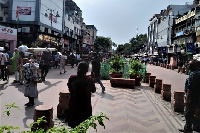 Half-Day Private Walking Tour of Old Delhi - Old Delhi on foot: what you’re really buying with a walking tour