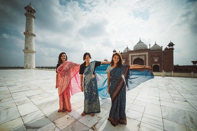 Half-day Taj Mahal Tour from Delhi by AC Car - Taj Mahal at 9:30 AM: Two Hours That Go by Fast