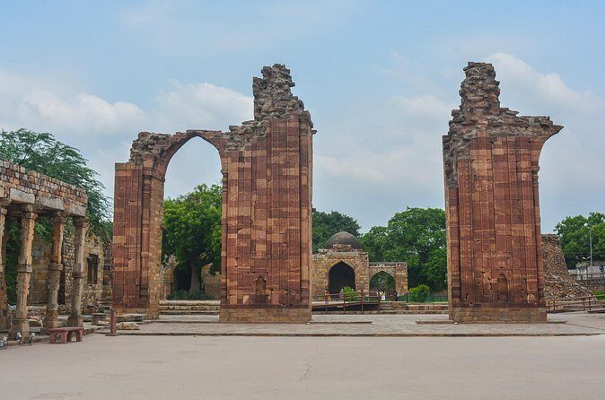 Half-Day Tour Of Qutb Minar, Humayun Tomb and Agrasen Ki Baoli - What to Watch For: Comfort, Photos, and Expectations