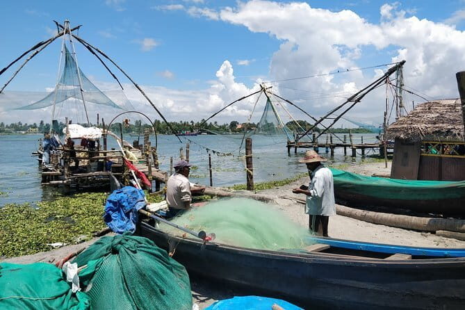 Half Day Village Sunset Eco House Boat Tour-From Cruise Terminal - Village craft stops: coir rope, palm leaf weaving, and spice farm