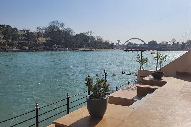 Haridwar Tanga Tour: Visit -Temples, Ashrams, Ghats & Ganga Aarti - Har Ki Pauri Ghat: the walking-around moment and the Ganga Aarti