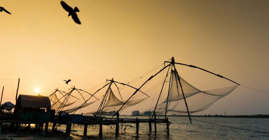 Heritage & Cultural Walk of Kochi (2 Hours Guided Tour) - Chinese Fishing Nets and the Waterfront Texture of Old Kochi