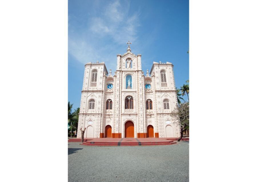 Heritage & Cultural Walk of Kochi (2 Hours Guided Tour) - Bastion Bungalow and Other Quick Stops You’ll Benefit From