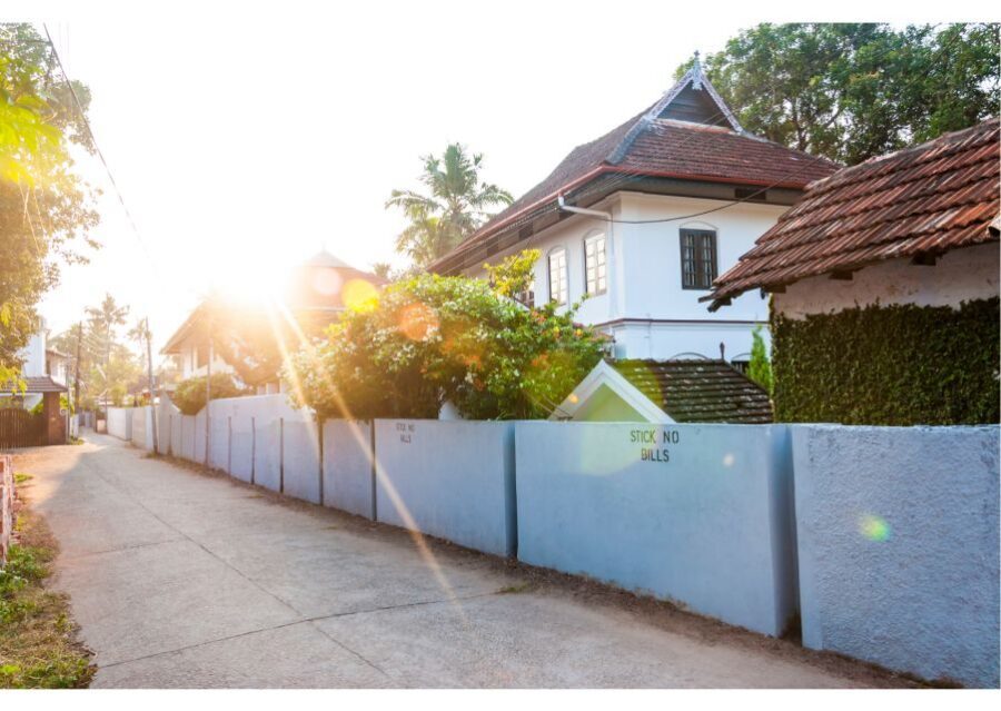 Heritage & Cultural Walk of Kochi (2 Hours Guided Tour) - Santa Cruz Cathedral Basilica: The Start Point and First Stories