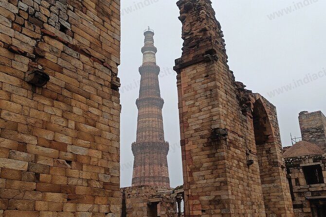 Heritage Day Tour of Old and New Delhi - Getting your bearings in Old Delhi: Chandni Chowk and the Shahajanabad story