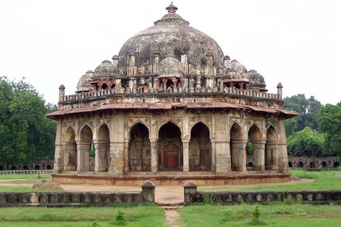 Heritage Delhi Photography Walk (2 Hours Guided Walking Tour with Rickshaw Ride) - Getting from Safdarjung Tomb to Lodhi: a route that saves your energy