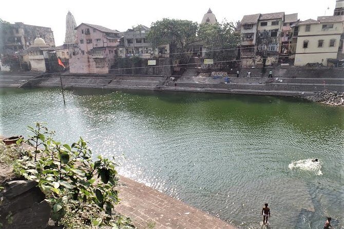Hidden Jewels and Offbeat Tour of Mumbai - A half-day that uses your five senses (not just your camera)