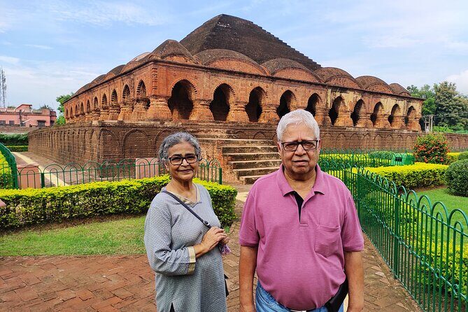 Hidden Treasures of Bishnupur: Private Day Tour from Kolkata - Lunch, water, and photo-friendly timing for an 11–12 hour day