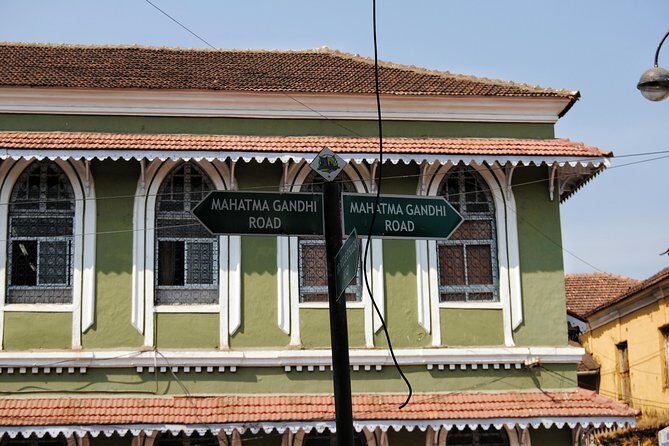 Highlights of Portuguese influenced Goa (2 Hours Guided Walking Tour) - Pacing tips: how to enjoy the hill without turning it into a grind