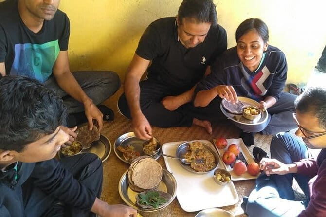 Himalayan village walk to Khati Uttarakhand - The ride to Khati and the forest walk that sets the tone