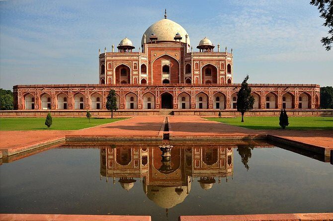Humayun's Tomb tickets - Skip the line with Licensed Tour Guide - Humayun’s Tomb: a major Delhi stop that’s easy to miss