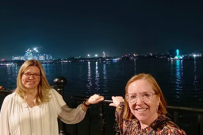 Hussain Sagar Lake Private Walking Tour in Hyderabad - Tank Bund: the 33 statues, Hyderabad–Secunderabad link, and the giant cricket bat