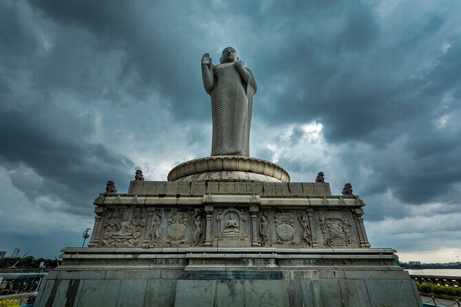 Hussain Sagar Lake Private Walking Tour in Hyderabad - The 125-ft B.R. Ambedkar statue: monument scale you can feel up close