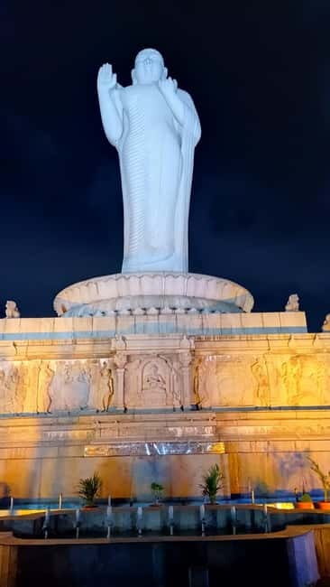 Hyderabad: Private Tuk-Tuk City Tour - Birla Mandir and the lake-view start: what to notice first