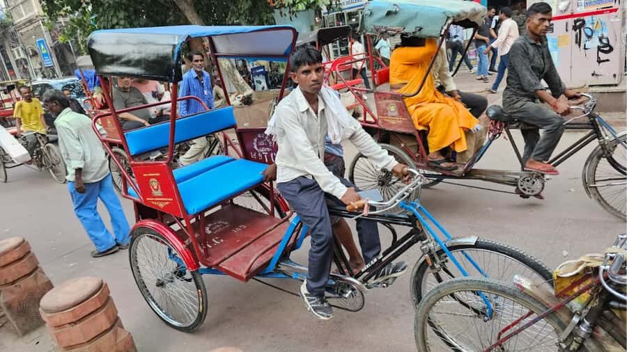 Hydrabad: Private 5-Hours Sightseeing Tour with Hotel Pickup - Charminar and the Old City Markets: Where the Day Gets Its Energy