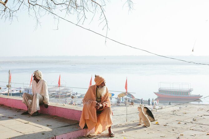 Immerse yourself in Varanasi's essence. 2 Days Tour - Ending Day 1 at Dasaswamedh: Ganga Aarti from the water