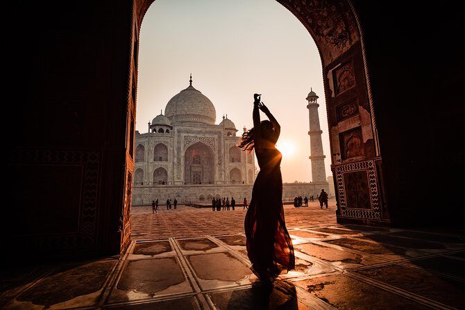 Incredible Rajasthan Tour: Delhi -Agra -Jaipur- Jaisalmer-Udaipur - Jaipur Day: Hawa Mahal, Amber Fort, Jal Mahal, and City Palace