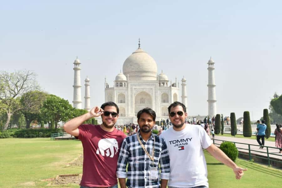 India: Premier High Value Taj Mahal Tickets with Transfers - Meeting Your Guide: Ahmed and Rehman, and How They Help You See
