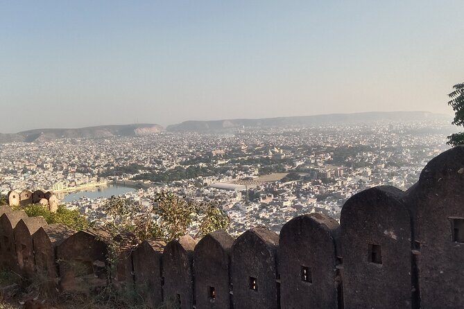 Jaipur 02 Days Private Tour with Vehicle+Professional Chauffeur - Day 2: Jaigarh and Nahargarh Forts for Views Over the Aravalli
