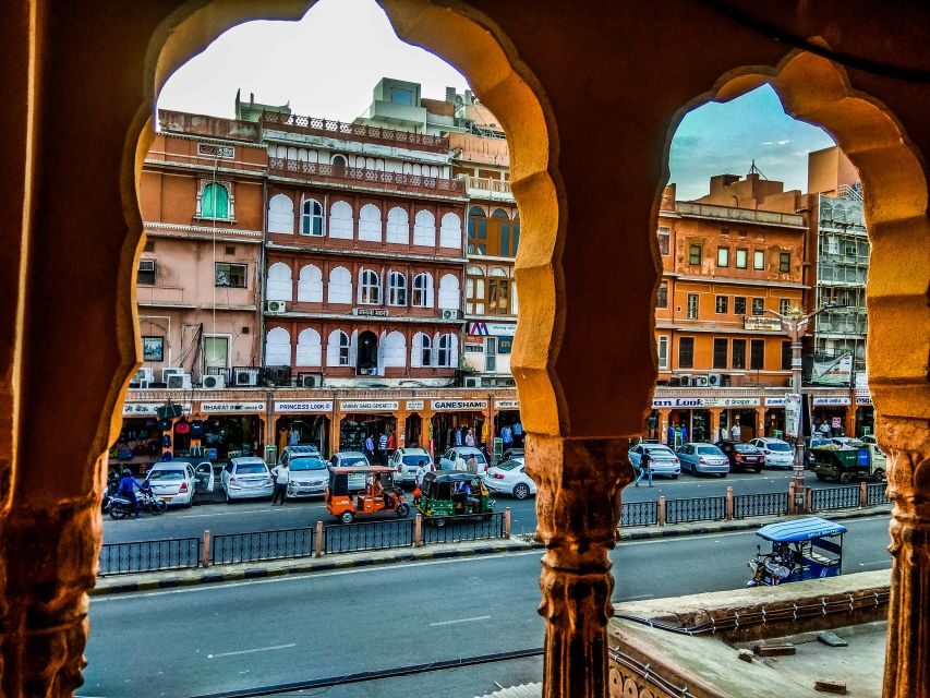 Jaipur: 2-Hour Cultural Walking Tour - Jantar Mantar: Understanding UNESCO Without the Pressure