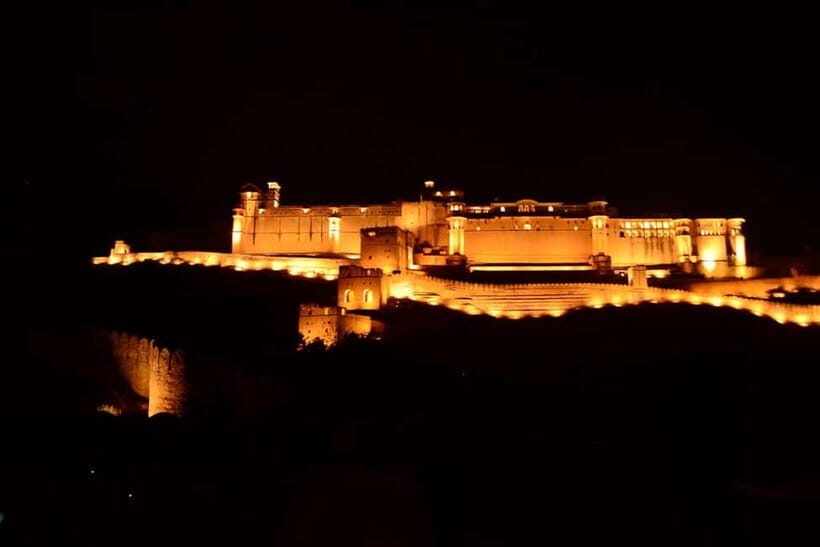 Jaipur: Amber Fort Light & Sound Show with Dinner - Amer Fort photos above Maota Lake (and what to expect on arrival)