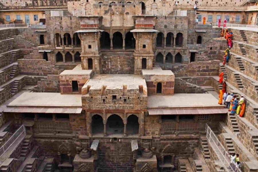 Jaipur: Chand Baori & Bhangarh Fort tour - All Inclusive - From Your Jaipur Hotel to Abhaneri: The Ride to Chand Baori