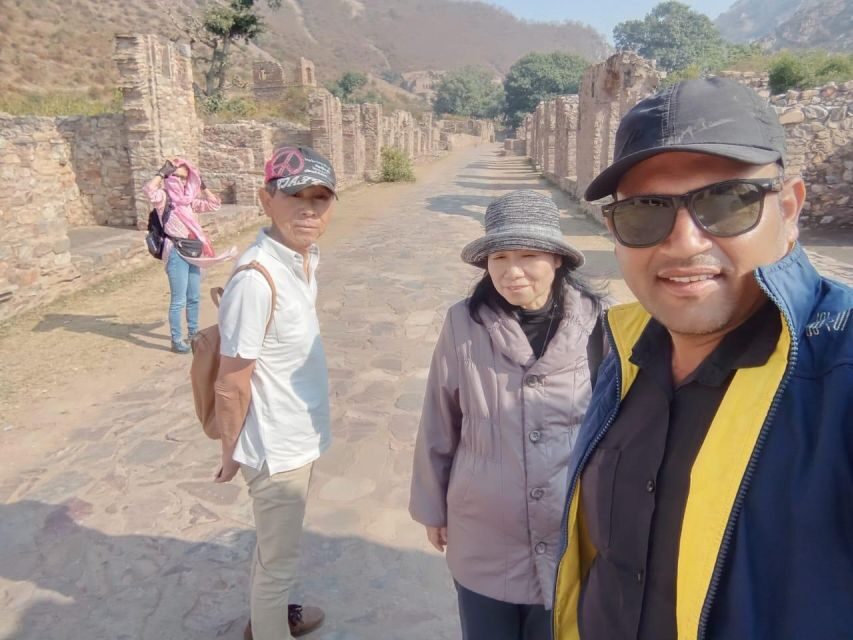 Jaipur: Chand Baori & Bhangarh Fort tour - All Inclusive - Chand Baori Stepwell: 3,500 Steps, 13 Stories, and Real Geometry