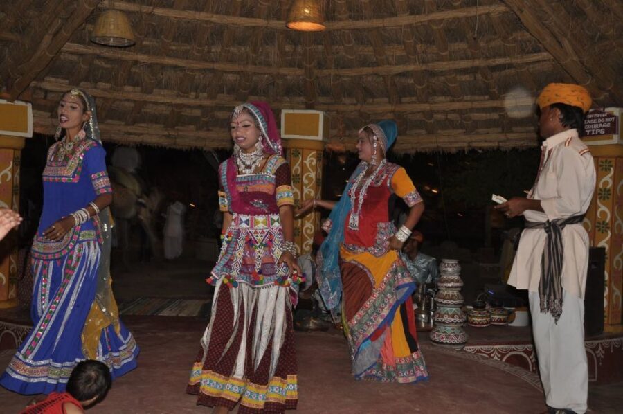 Jaipur: Chokhi Dhani Local Village Experience - How the Pickup and 30–45 Minute Ride Sets the Tone